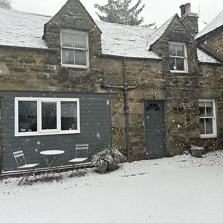 Red Squirrel Cottage Strathtay Экстерьер фото