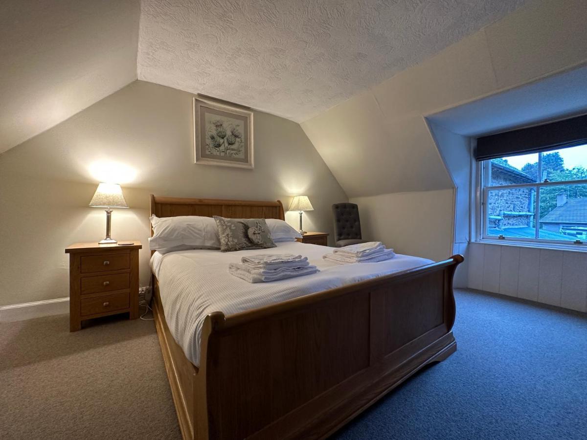 Red Squirrel Cottage Strathtay Экстерьер фото