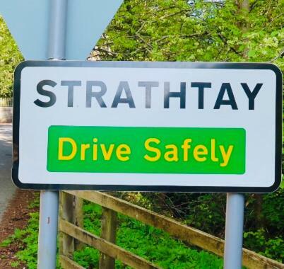 Red Squirrel Cottage Strathtay Экстерьер фото